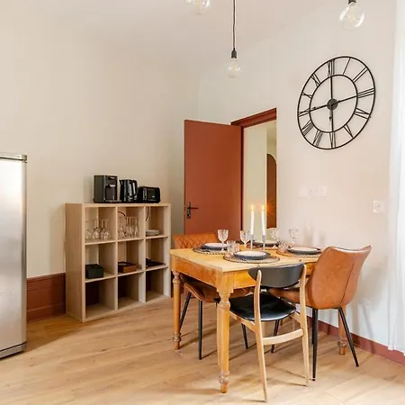 Bronze, Comforts, Hyper Center 6p Appartement Roanne